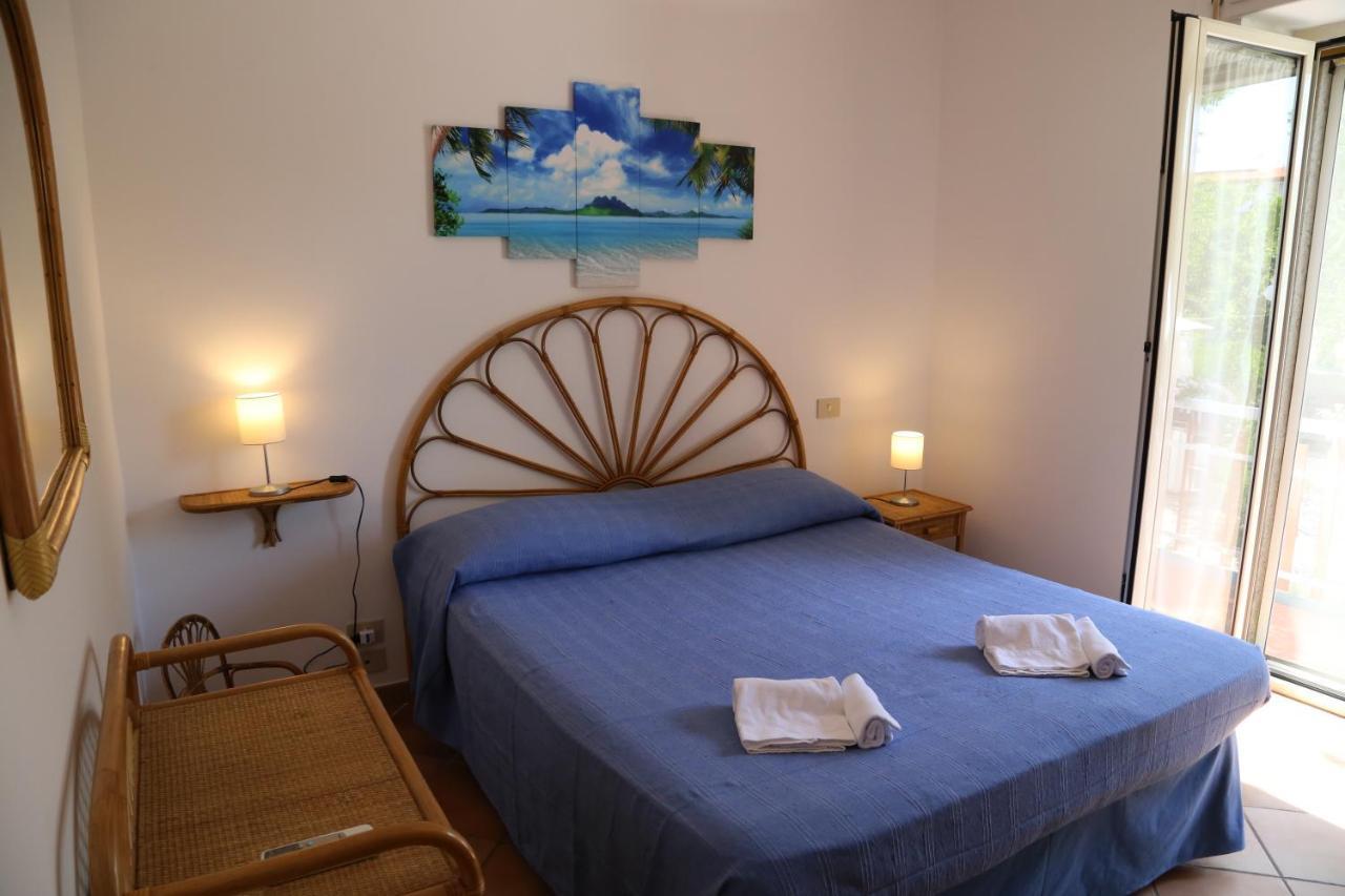 B&B Villa Gemini Сант'Агнело Екстериор снимка